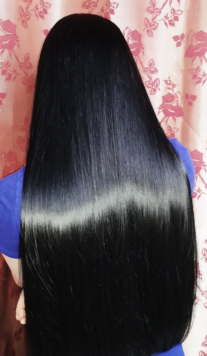 Раннее утро. У окна. Естественное освещение + телефонопыха