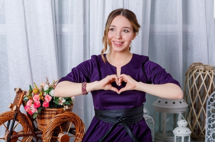 На фото Алина Белогор