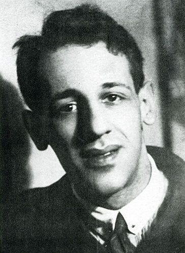 ⏩ ЛИСТАЙТЕ ГАЛЕРЕЮ ⏩ Ю.Б. Румер, двоюродный брат (по матери) О. Брика