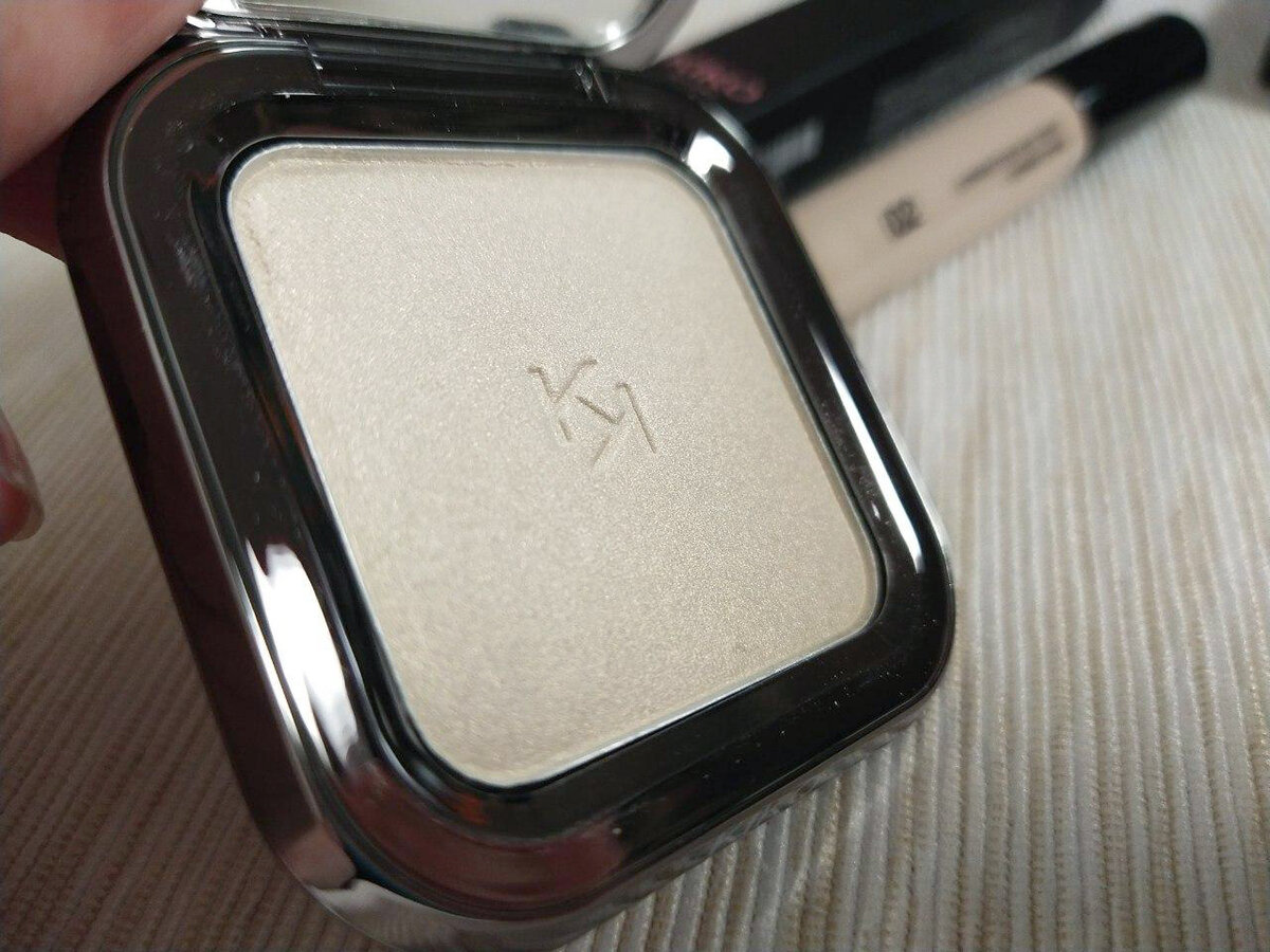 Kiko milano radiant fusion baked powder