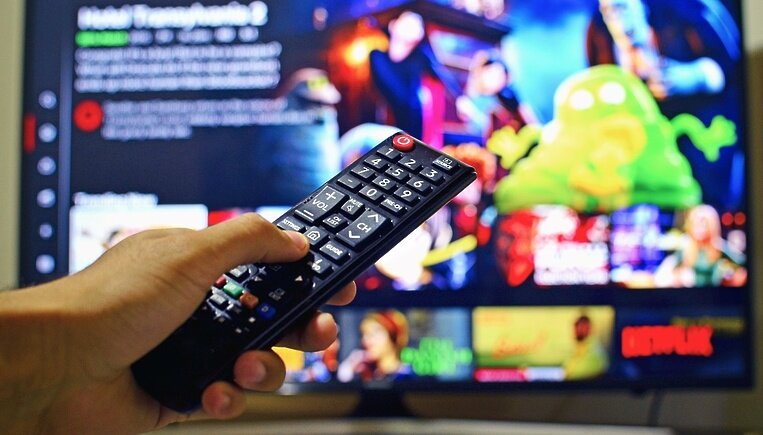 Но смарт ТВ будет больше российских онлайн-сервисов