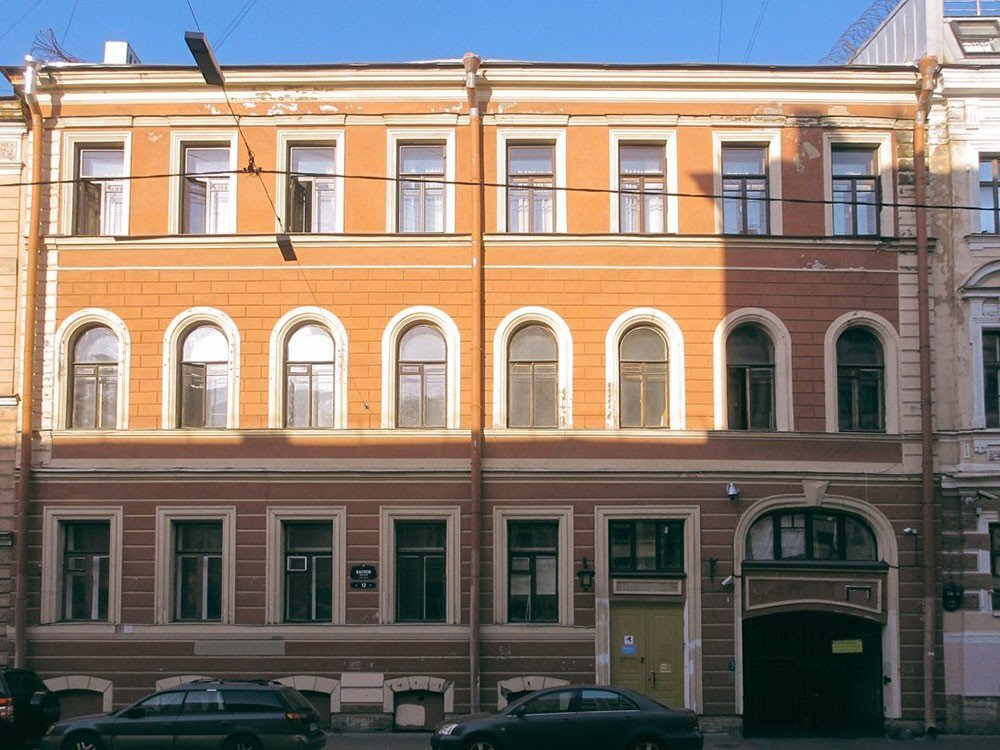 Дом 12 в Басковом переулке