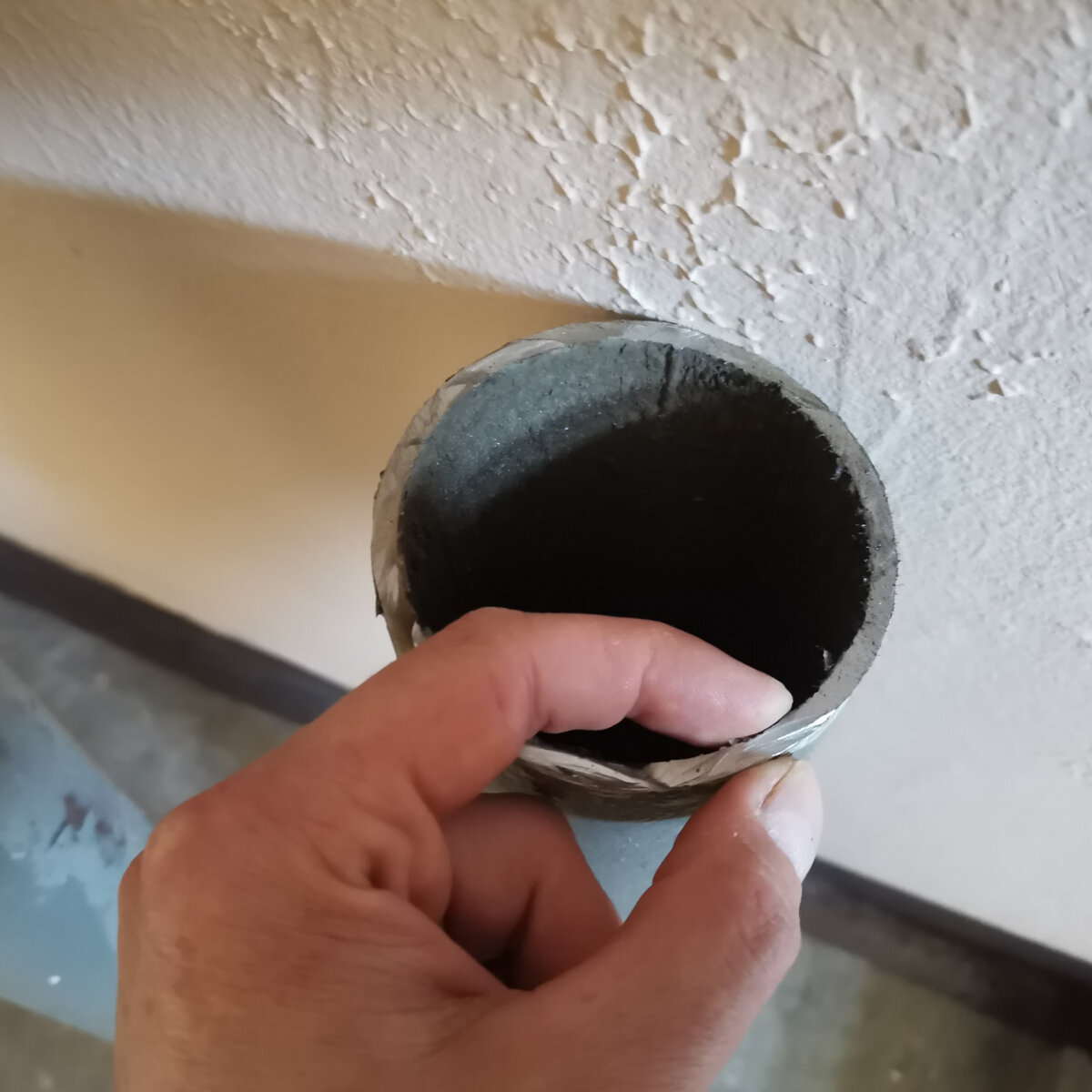 Диаметр труб 100 мм, толщина стенки 5 - 6 мм