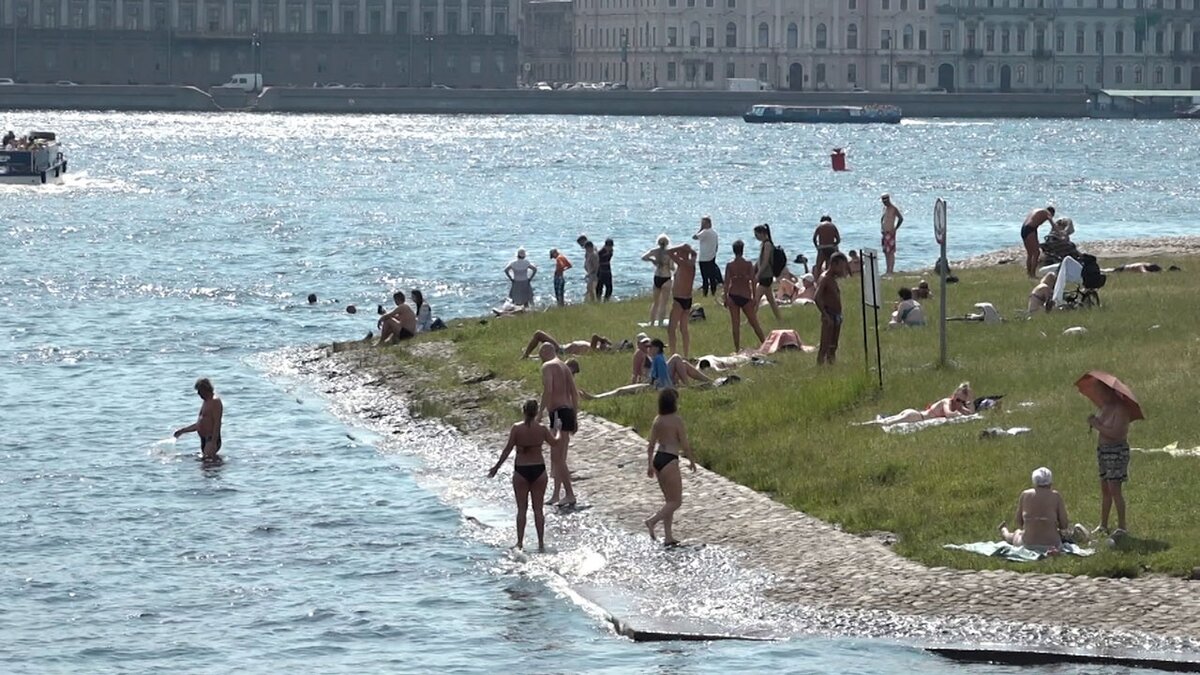 С просторов Интернета, Спб, июнь 2021