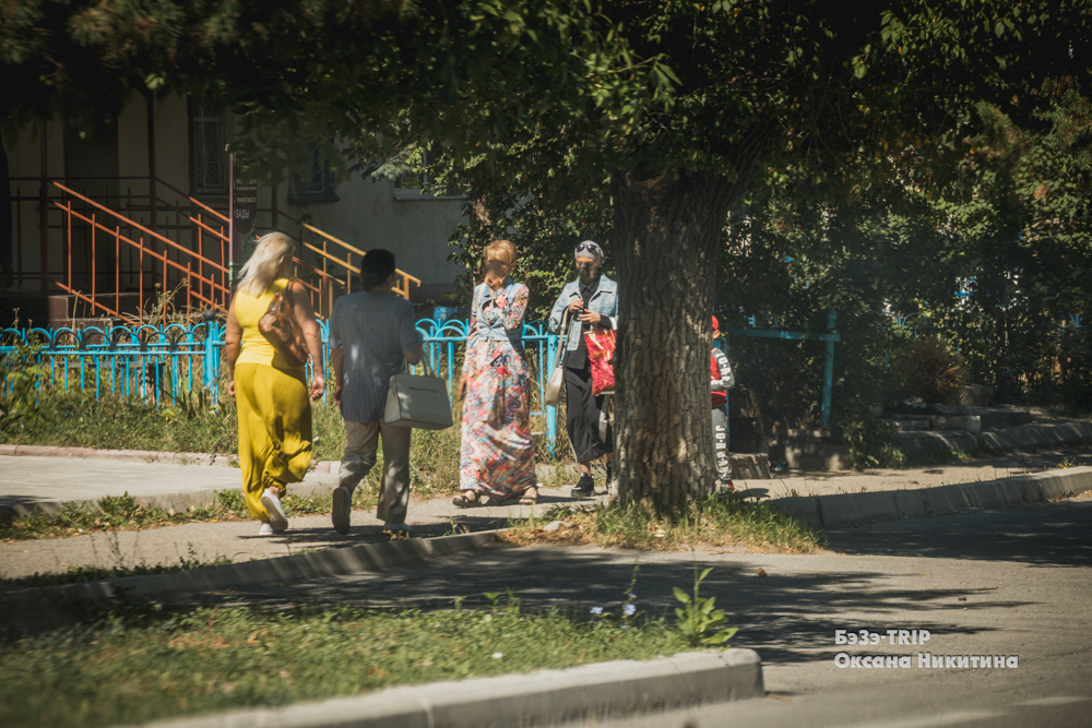Как выглядят и одеваются женщины на Кавказе? Думаете, носят хиджабы? Как бы не так11
