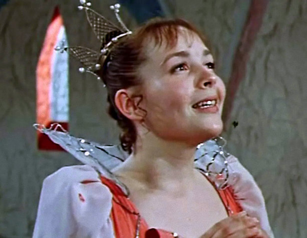 кадр из сказки «Двенадцать месяцев»