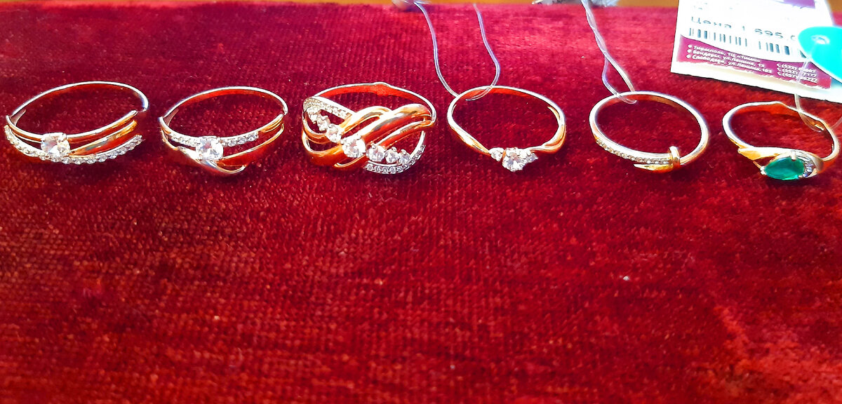 На фото мои колечки и дочери (Фото автора)