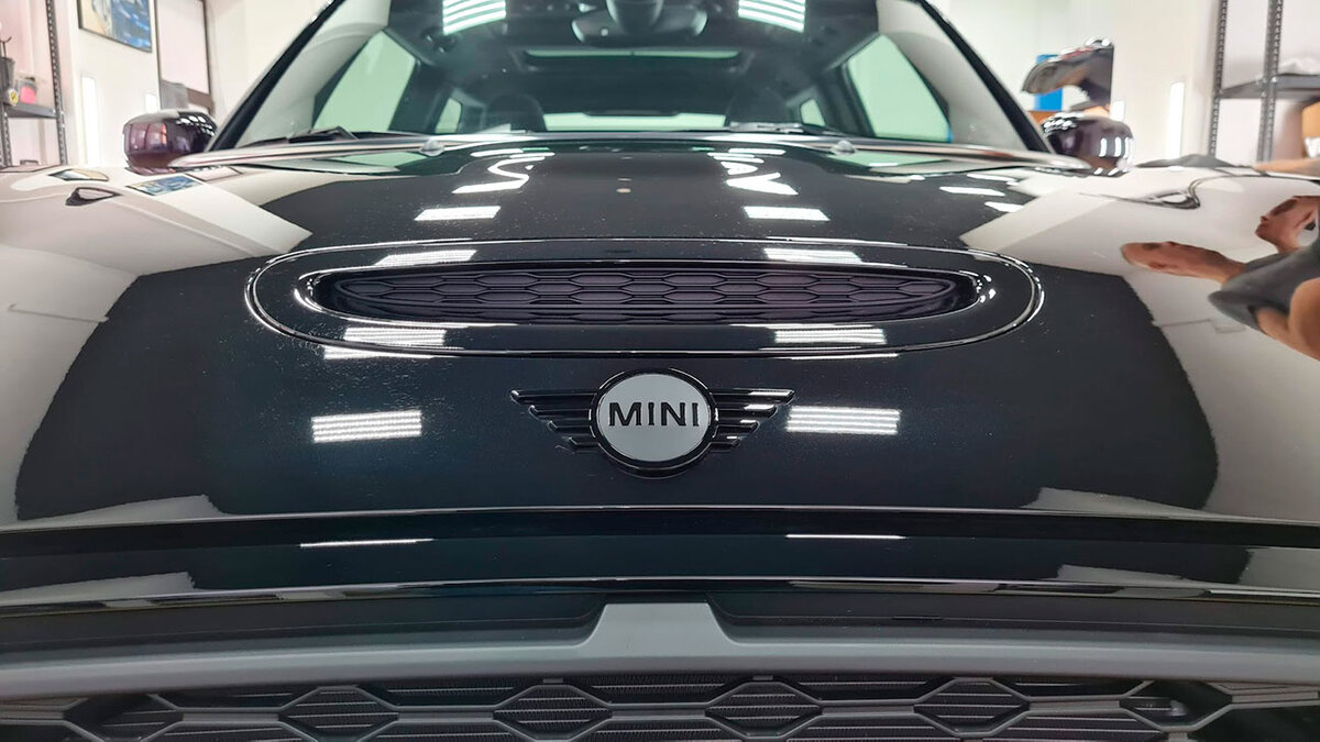  Сегодня хотим рассказать Вам про полировку и керамику на MINI. У этих ато есть и свои поклонники и те кто относятся к ним скептически.-2