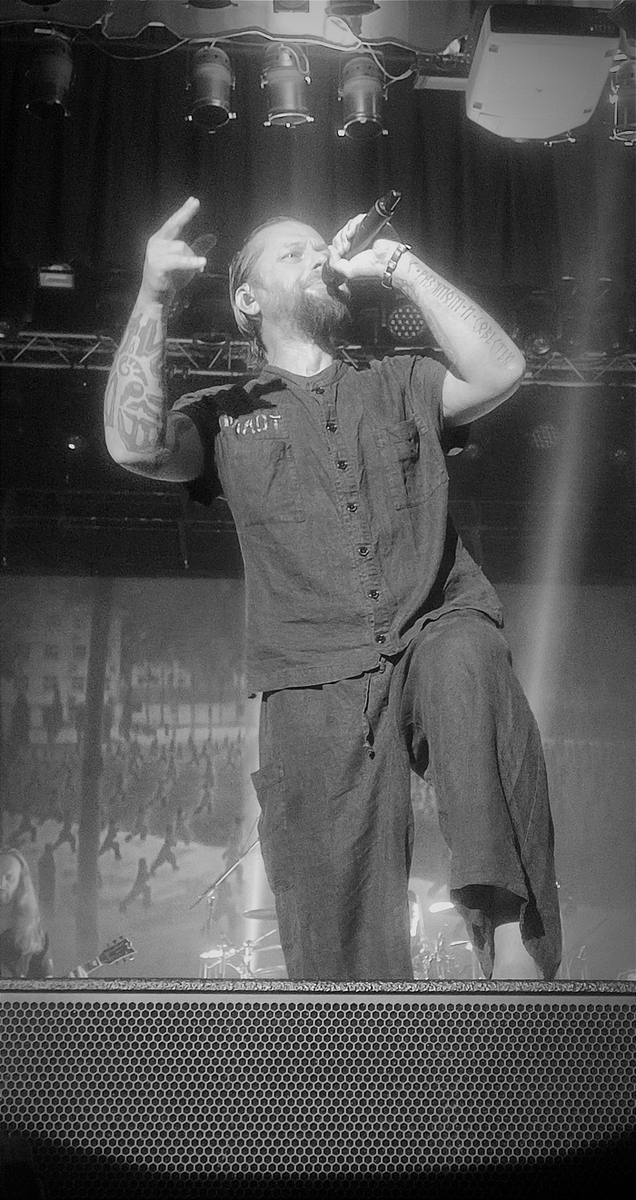 Группа "ПилОт" на сцене Центра Культуры города Находка