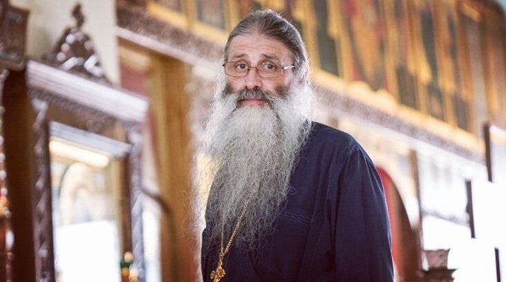 Максим Первозванский — протоиерей, клирик московского храма Сорока мучеников Севастийских в Спасской слободе, главный редактор православного молодёжного журнала «Наследник», писатель, отец девятерых детей. 