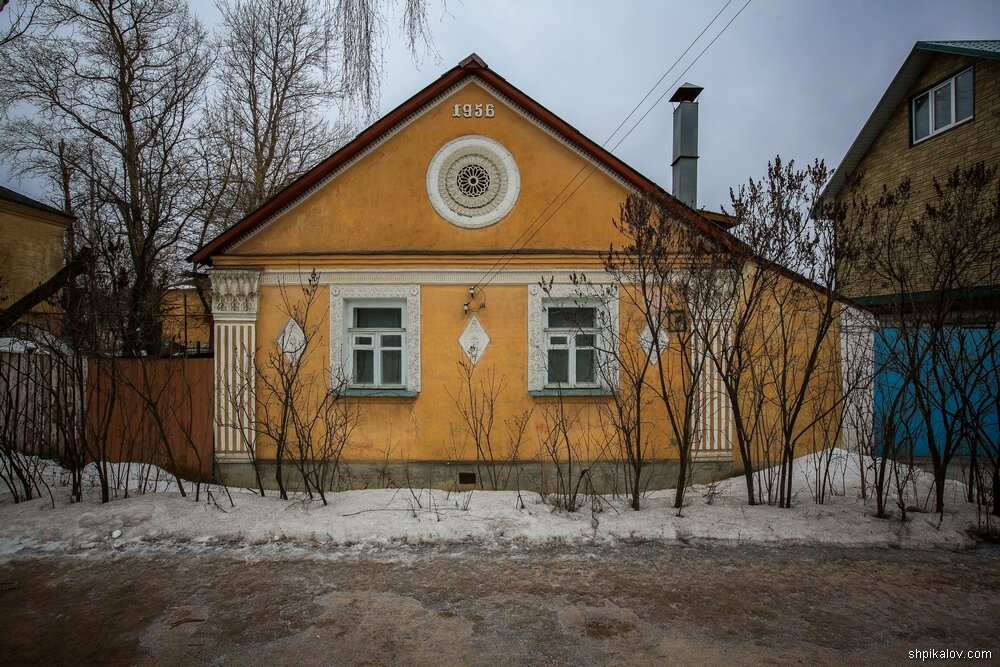 Оськин дом тверь. Дом в Твери. Тверь домики. Дома на Тверской. Красивые дома в Твери.