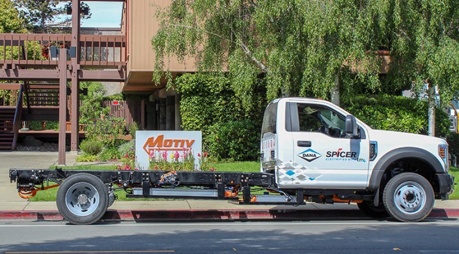 Dana и Motiv интегрировали электрическую ось в грузовик Ford F-550