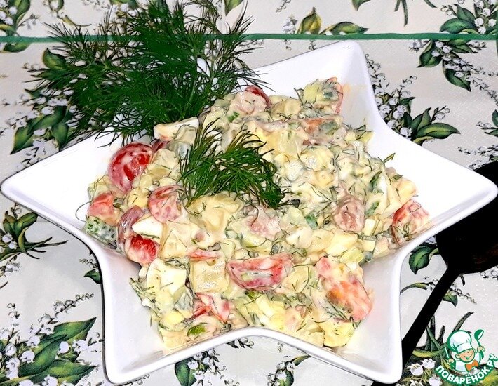 Очень вкусный салат с тресковой печенью. Огурец придаёт салату свежесть. Сладкие помидоры черри - сочность. Картофель и яйца - сытость. Аромат укропа так и манит съесть этот салат, заправленный домашним майонезом.