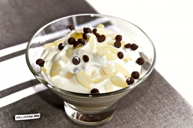 Нежный, полезный, творожный десерт порадует детей и взрослых.