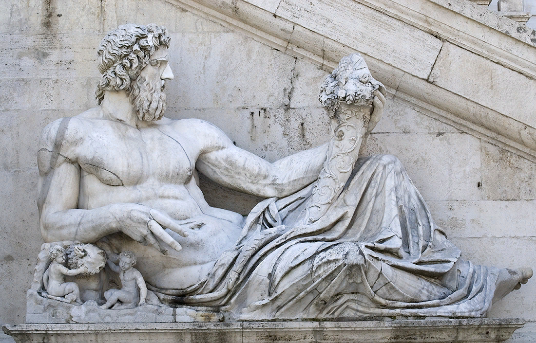 В «Письмах» Плиния Младшего (Кн. III, 1) есть живописная зарисовка времяпровождения почтенного старца, римского вельможи Вестриция Спуринны. Судя по имени, он вел происхождение от этрусского рода.