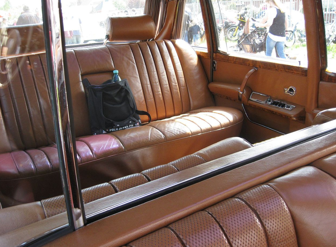 Мерседес w100 600