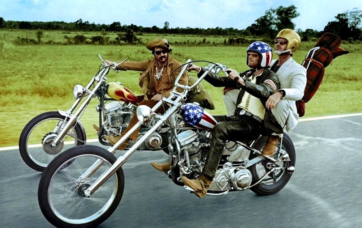 кадр из фильма Easy Rider - Дэннис Хоппер, Питэр Фонда и Джек Николсон