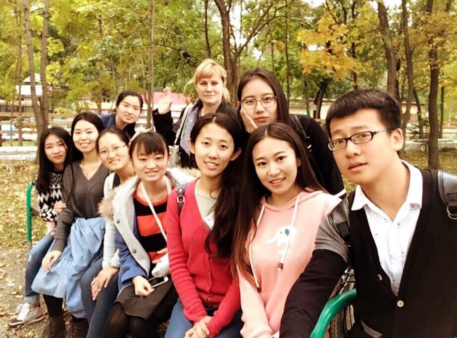 студенты,китай