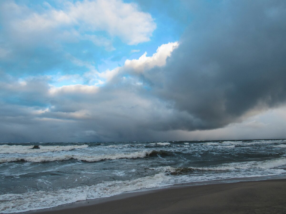 Волнение моря Евпатория