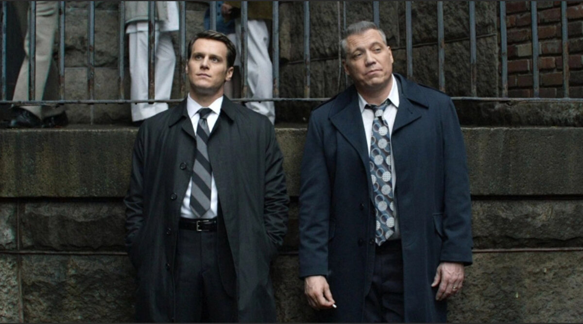 Кадр из сериала.