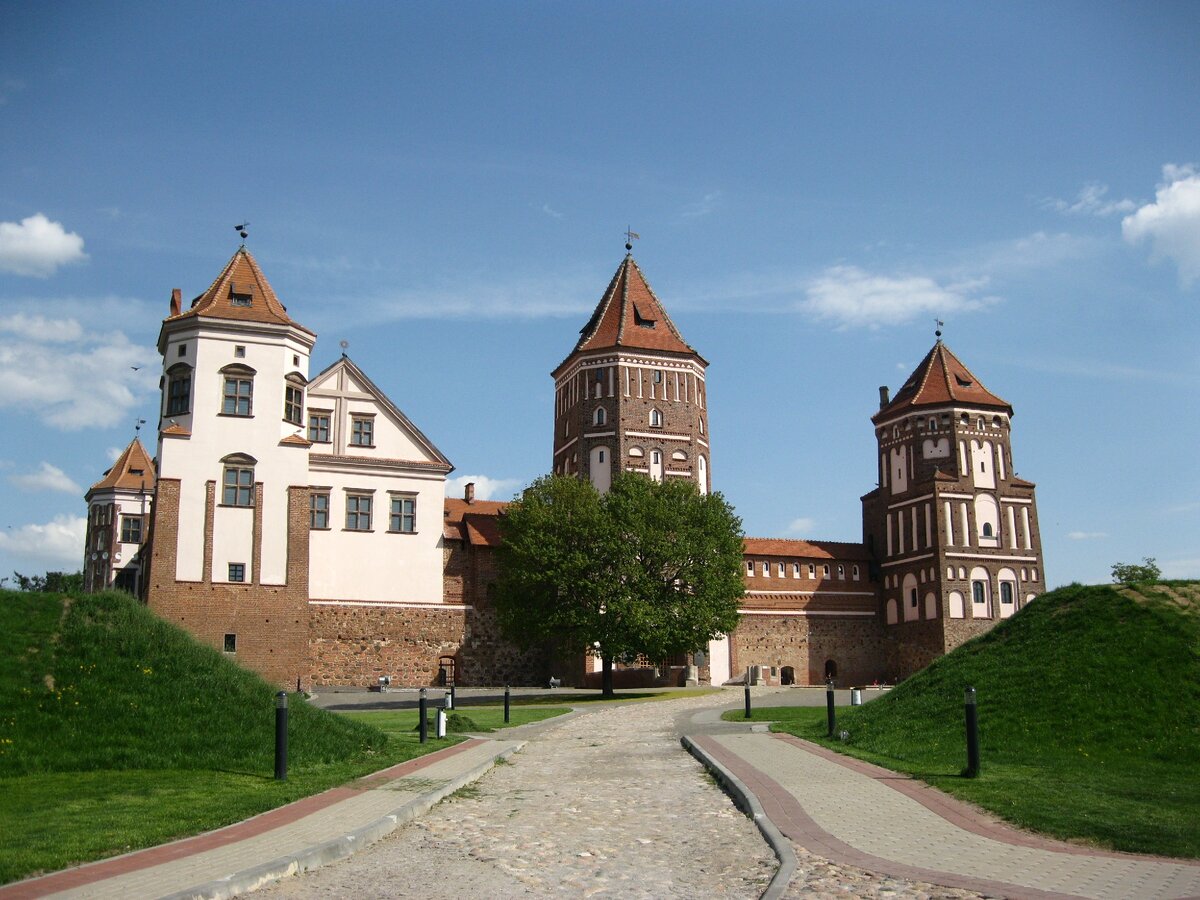 Мирский замок