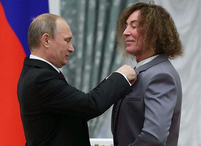 Валерий Леонтьев принял орден Дружбы из рук Владимира Путина, 2014 год