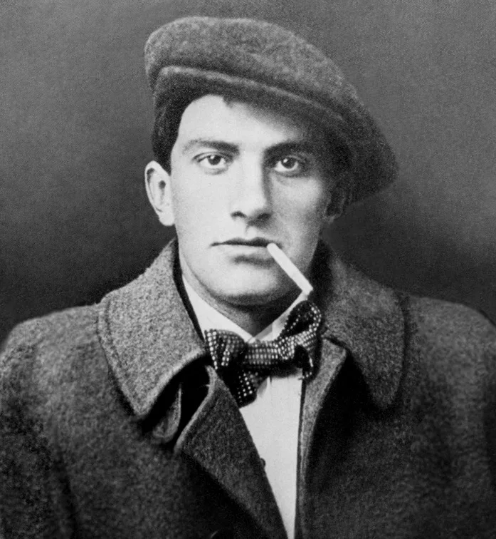  Хочешь накормить человека один раз — дай ему рыбу. Хочешь накормить его на всю жизнь — научи его рыбачить.Хочу приобрести токарный станок по дереву. Не хватает совсем немного. Вам не изменит погоды 5-10 рублей, а я обзаведусь "кормильцем " на всю оставшуюся жизнь.4276 5200 1520 0583 - Visahttps://money.yandex.ru/to/410016277864868 В чем 