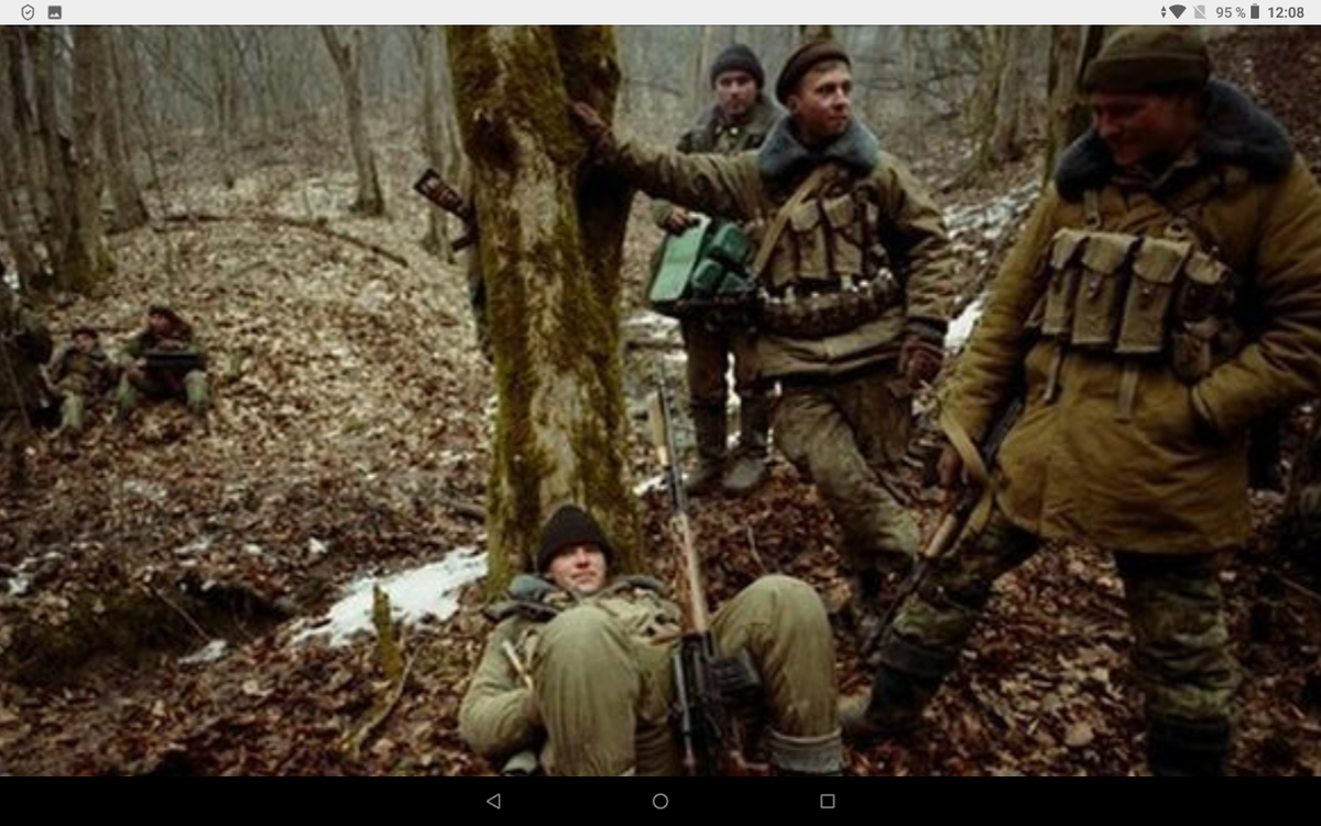 Элита армейских сил специального назначения – спецназ ГРУ – с конца 1960-х годов успешно выполняла самые сложные, и, казалось бы, немыслимые задачи командования. С некоторых из них снят гриф секретности. Шесть зарубежных операций спецназа ГРУ
Элита армейских сил специального назначения – спецназ ГРУ – с конца 1960-х годов успешно выполняла самые сложные, и, казалось бы, немыслимые задачи командования. С некоторых из них снят гриф секретности.

1. Вьетнамский бросок


Первая крупная зарубежная операция спецназа ГРУ датирована 1968 годом. После ее проведения всем стало ясно, что в распоряжении Советского Союза появилась могущественная структура, способная выполнять задачи любого характера в любой точке планеты.


В мае 1968 года группа советского спецназа ГРУ численностью до 10 человек произвела атаку на секретный американский объект, который находился на территории республики Камбоджа, в 30 километрах от границы со Вьетнамом. Эту базу американцы использовали для заброски во Вьетнам своих разведгрупп, а также вылазок с целью поиска своих спецназовцев и сбитых летчиков. На стоянке комплекса в полной боевой готовности всегда находились 2 легких вертолета, до 10 транспортных, а так же 4 вертолета «Кобра». Целью атаки были именно эти вертолеты, имевшие на тот момент уникальную систему наведения на цель и управляемые реактивные снаряды. После 25 минут атаки, один вертолет «Кобра» был угнан во Вьетнам, а остальные уничтожены. Потери среди личного состава американских солдат составили до 20 человек. О том, что операцию провел спецназ Советского Союза, в ЦРУ узнали лишь несколько лет спустя, в результате внутренней утечки из КГБ.

2. Крещение огнем


Операция 1968 года в Чехославакии началась с того, что страны-участницы Варшавского договора приняли решение о введении войск в вышеупомянутую страну. Самолет, в котором летел отряд спецназа, запросил у столичного аэропорта разрешение на срочную посадку из-за неисправности двигателя. Приземлившись, бойцы спецназа в мгновение ока захватили аэропорт (по данным из рассекреченных архивов генштаба, вся операция занял 9 минут 21 секунду). После доклада об успешном захвате аэропорта советское командование немедленно перебросило в аэропорт дивизию ВДВ в помощь бойцам спецназа. Между тем, ранее прибывшие в страну группы спецназа взяли под контроль газеты, вокзалы, телеграф - моментально и без шума. После захвата комплекса правительственных зданий правительство Чехословакии было вывезено бойцами спецназа в Москву.

Один из участников тех событий, подполковник Юрий Стружняк, уже на рубеже 90-х годов так вспоминал эти дни:

«Захват аэропорта не был для нас чем-то из ряда вон выходящим. Мы были этому обучены, у нас было хорошее снаряжение, поэтому никаких лишних действий в этот момент не было. Мы больше переживали за то, как пройдет вся операция «Дунай» (операция по установке в Чехословакии лояльного СССР правящего режима.). А за свои действия мы были абсолютно спокойны. Операция была спланирована таким образом, что практически никто не пострадал».

Стоит отметить, что бывший немецкий диверсант Отто Скорцени, наблюдавший за развитием ситуации в Чехословакии, назвал операцию по захвату аэропорта «блестящей».


3. Ангольский «Рэмбо»

 

Африка на рубеже 70-х и 80-х годов представляла собой не меньшую ценность, чем например, Вьетнам. Ангола, страна, о которой речь пойдет чуть ниже, занимала достойное место в «битве военных секретов» того времени. История началась очень просто - советскому военному атташе в Анголе было поручено отслеживать появление у противников наличие новых образцов оружия и техники. Ценное вооружение, которое бойцы правительственной армии с помощью советских военспецов захватывали у повстанцев, сразу же отправлялось специальным бортом в Москву.

Большинство из обывателей сразу подумают, что речь пойдет об американском оружии, однако, дело обстоит куда интереснее. В 1976 году в ходе одного из боев в районе Донду, что в 200 км от Луанды, бойцы правительственной армии захватили китайский танк Т-59. Советский военцспец Владимир Заяц был тогда награжден за это медалью «За боевые заслуги». Именно Владимир Заяц лично передавал этот трофей спецназу ГРУ, которые осуществляли операцию по его перевозке на территорию СССР внутри советского десантного корабля. Однако китайский танк был лишь попутным успехом ГРУ. Настоящая цель операции состояла в том, чтобы обнаружить и изъять у повстанцев стреляющий образец ПЗРК «Стингер», который появился в Анголе намного раньше, чем его получили афганские моджахеды. Правда, на тот момент времени добыть «Стингер» так и не удалось.


4. Советский Бейрут, или как поговорить с «Хезболлой»


30 сентября 1985 года в Бейруте почти одновременно были захвачены четыре сотрудника посольства СССР. Машину, в которой ехали дипломаты, захватили практически напротив выезда с территории консульства. Другую машину с дипломатами заблокировали возле госпиталя «Трад». Классическая схема атаки - блокировка машины, маски-балаклавы, оружие, стрельба и быстрое исчезновение. Похитители советских граждан объявились довольно быстро. Требования об освобождении были весьма необычны для того времени. Террористы требовали, чтобы Москва оказала влияние на правительство Сирии, с целью остановить сирийскую военную операцию против Ливана,  также Москва должна была ликвидировать свое посольство в Ливане. В случае отказа от выполнения требований, террористы грозились убить всех советских дипломатов. Стоит отметить, что ни одна из стран-союзников: Иран, Иордания, Ливия - не помогла СССР в освобождении заложников, хотя возможность для этого имелась.


КГБ стало известно, что операцию по захвату дипломатов проводило наиболее засекреченное и могущественное подразделение «Хезболлы»  Муната`мат аль Джихад аль-слами, которым руководил Имад Мугния.  Резидентура КГБ в Бейруте приняла решение завербовать ближайшее окружение Мугния и разработала план по его ликвидации - на случай, если советские заложники будут казнены. Серьезность своих намерений террористы подтвердили расстрелом одного из дипломатов, которого по неосторожности ранили во время захвата, поэтому советскому спецназу пришлось действовать немедленно.


Выполнение задачи поручили только что созданной группе спецназа «Вымпел». Контроль за операцией возглавил генерал Юрий Иванович Дроздов. Дальнейшие события разворачивались быстро. Неожиданно для палестинцев стали пропадать ближайшие соратники и Мугния - человека, который казнил раненого советского дипломата.


Один за другим пропало более 10 командиров разных ливанских спецслужб. После этих исчезновений Мугния получил письмо, в котором ему предлагалось выбрать следующую жертву самостоятельно, если он не отпустит советских заложников. Имад Мугния понял, что если записку смогли доставить лично ему в руки, то следующим станет он сам. Буквально на следующий день советские заложники были освобождены, а осада посольства СССР снята.


5. «Тадж-Бек»

В отличии от спецопераций на территории Азии и Африки, о мероприятиях на территории Афганстана, в которых принимал участие спецназ ГРУ, имеется немного больше данных. Началом афганской кампании считают сложнейшую операцию, целью которой являлась ликвидация главы Афганистана Хафизулы Амина. Совместно со спецназом ГРУ в операции приняли участие подразделения «Гром» и «Зенит» - будущие управления «А» («Альфа») и В («Вымпел»). За полгода до штурма советское командование создало 154-й отдельный отряд специального назначения, или, как его еще называли, «мусульманский батальон», к которому были приписаны спецназовцы из числа советских мусульман. Если говорить о самом штурме, то весь бой и зачистка дворца Амина «Тадж-Бек» заняли не больше 40 минут. Бойцы ГРУ потеряли убитыми всего 7 человек, несмотря на то, что в распоряжении Амина находилось почти в четыре раза больше людей, чем участвовало в штурме дворца со стороны бойцов спецназа. Амин был убит. Операция завершилась успешно.


6. Первый «Стингер»

Зима 1987 года в Афганистане стала по-настоящему жаркой. Группой спецназа ГРУ под командованием старшего лейтенанта Владимира Ковтуна был захвачен действующий образец американского ПЗРК «Стингер», которым американцы щедро вооружали афганских моджахедов. Вспоминает сам Владимир Ковтун:

«В том бою мы уложили человек шестнадцать. Заметили их сначала с воздуха, они на мотоциклах передвигались. Мотоциклы в Афгане - это сто процентов духи. Они быстренько спешились и начали по нам палить. Успели даже два раза из "Стингера" стрельнуть, но промазали. За одним из духов, после высадки, погнался я сам и двое моих бойцов. Удирал он шустро, но контейнер, который он нес в руках, сильно ограничивал его скорость. Бежать за ним все время я посчитал не очень хорошей идеей, присел на колено, сделал глубокий вдох-выдох и догнал его в затылок выстрелом. Эту странную трубу я помню до сих пор. Обыскивать его мы не стали, все внимание было уделено именно ей. Схватил, и бегом обратно в вертушку. Командир борта, несмотря на то, что мы с вечера здорово поругались, радостно кричал «Володя, Володя! «Стингер»!!!!».

Именно так советское командование получило в распоряжение неуловимый ПЗРК, который наводил ужас на советских летчиков.

В постсоветской истории спецназ ГРУ дал жизнь еще одному подразделению - Силам специальных операций (ССО). На бойцов этой службы также возложено выполнение задач в любое время и в любой точке земного шара, но вся их деятельность совершенно засекречена, и рассказать об операциях современности можно будет еще нескоро.
