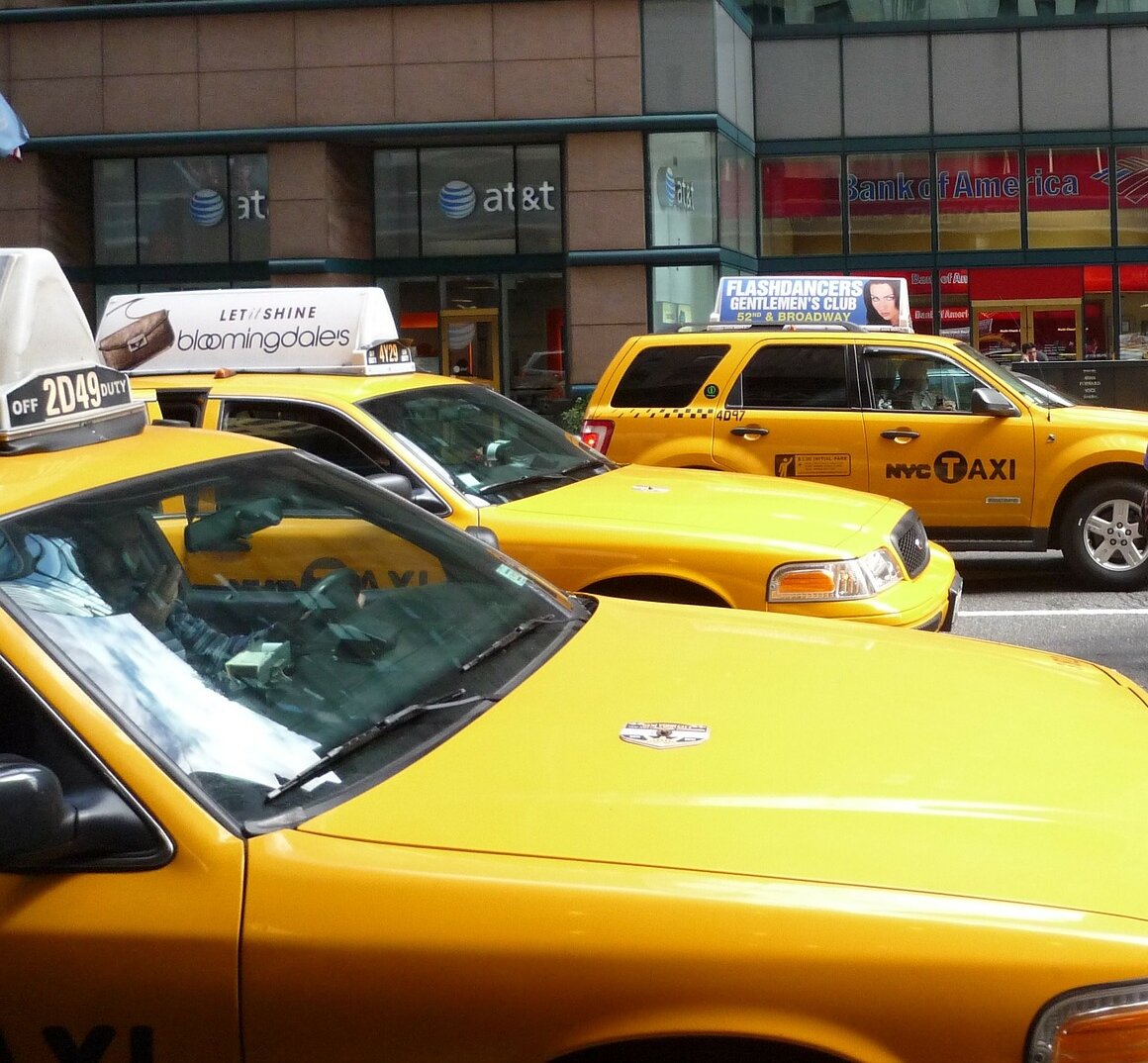 Такси, неотъемлемая часть городов