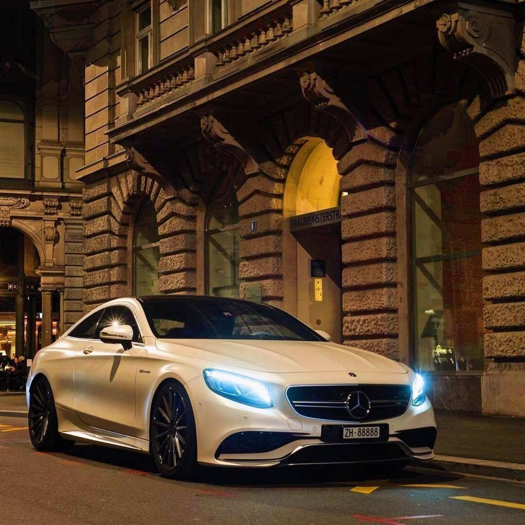 Mercedes-Benz S63 AMG Coupe