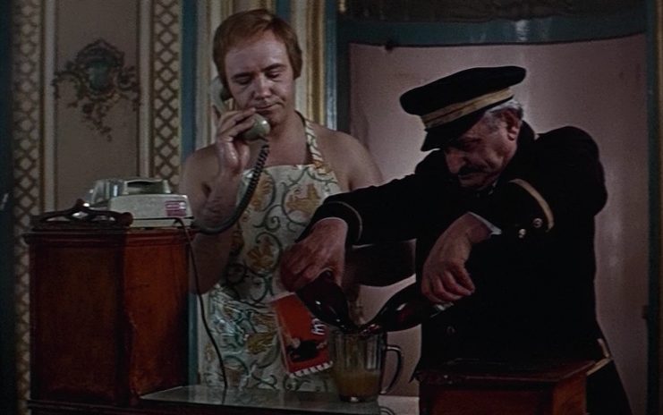 Кадр из фильма «Ты мне — я тебе» (1976). Скриншот. Источник - YouTube.