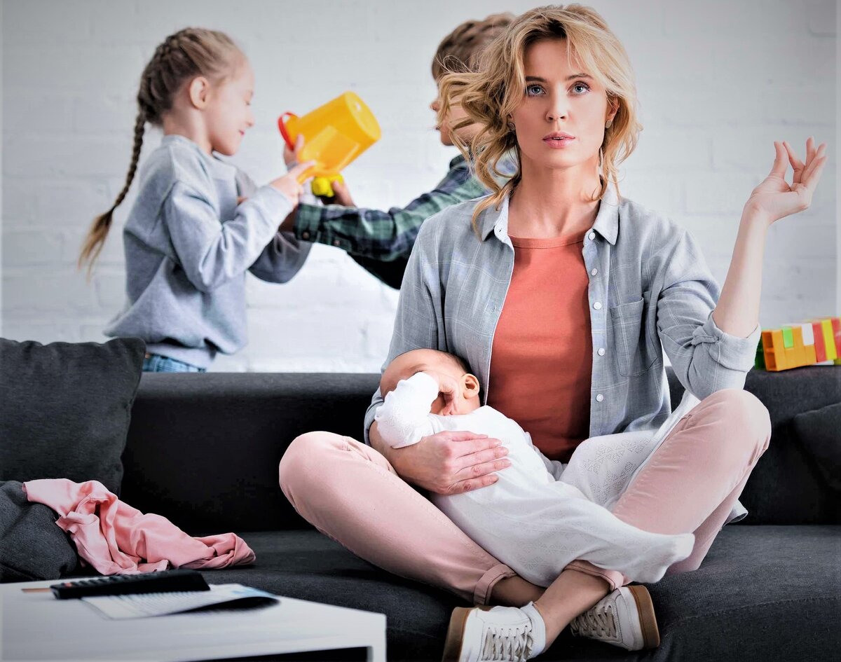 Первое, что вы должны сделать — это самостоятельно научиться распознавать свои эмоции и чувства и регулировать их