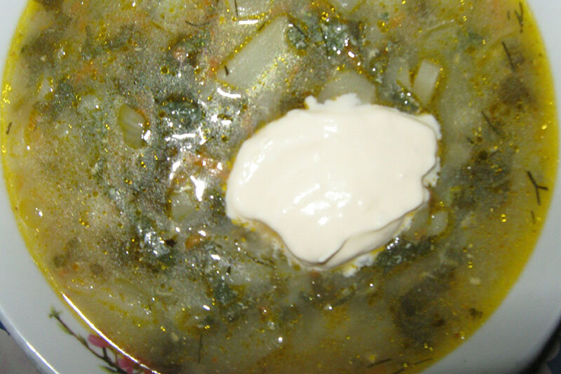 Щавелевый суп рецепт классический с яйцом пошаговый. Суп щавель калорийность. Щавелевый суп в банке на зиму.