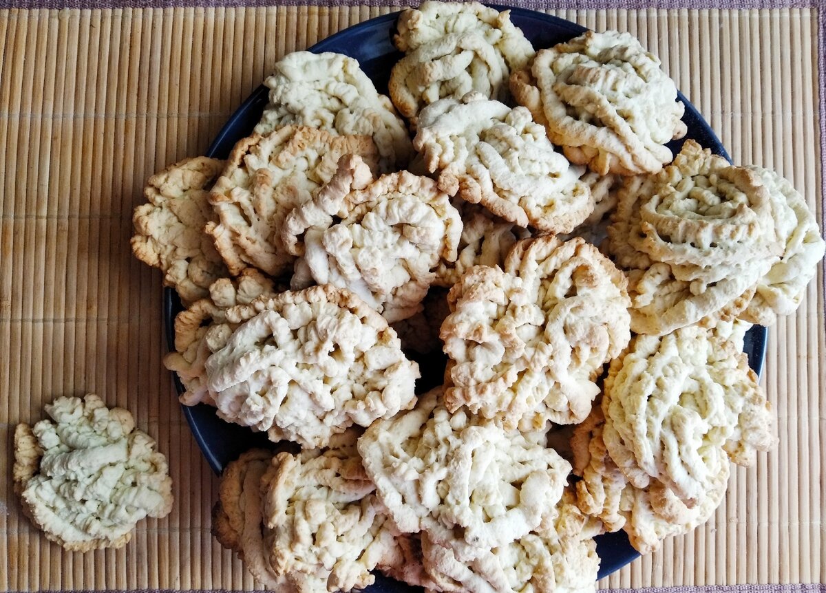 Печенье Хризантемы / Печенье Через Мясорубку / Песочное Печенье / Простой Рецепт (Быстро и Вкусно)