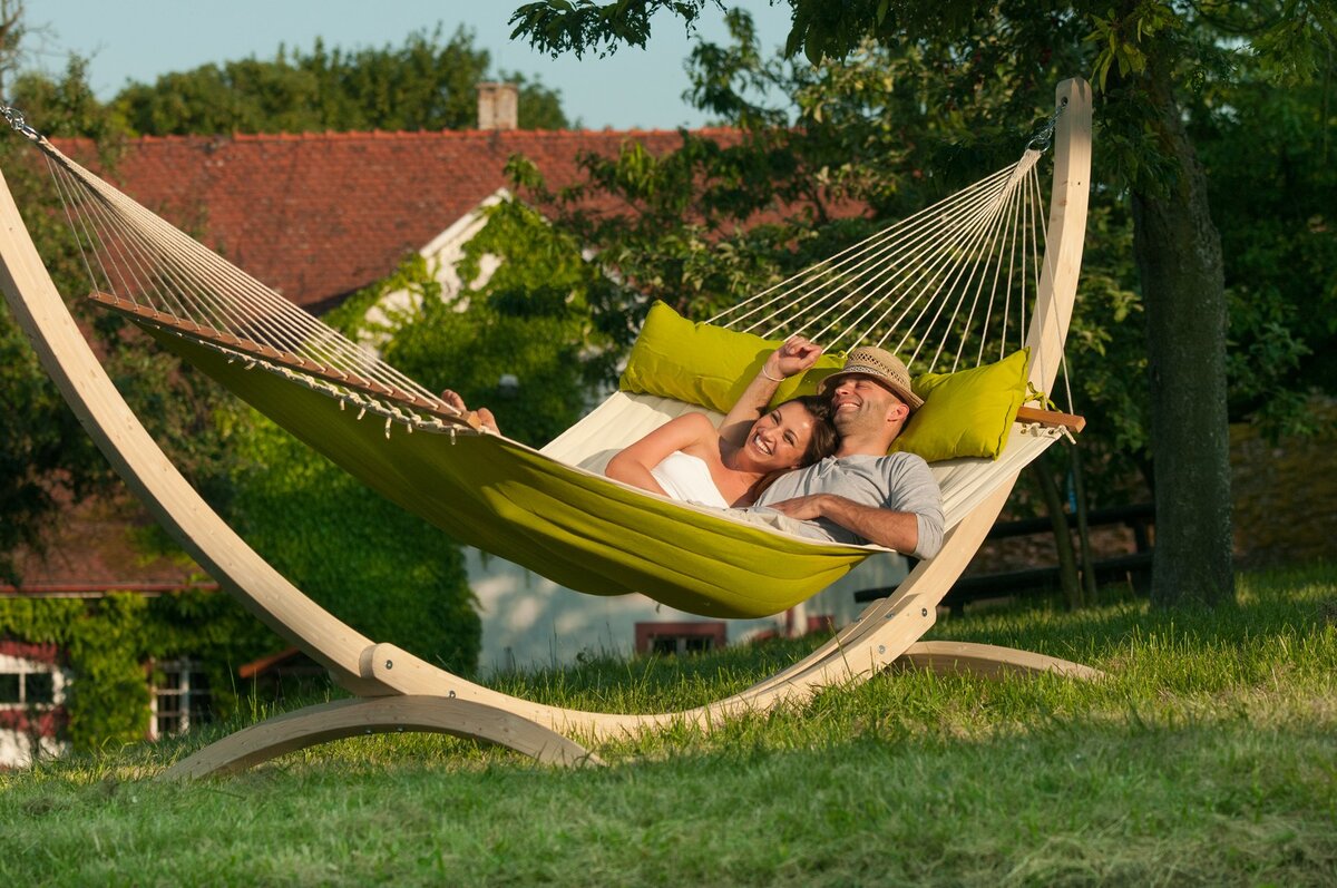 Топ-10 идей подарков для дачи и сада