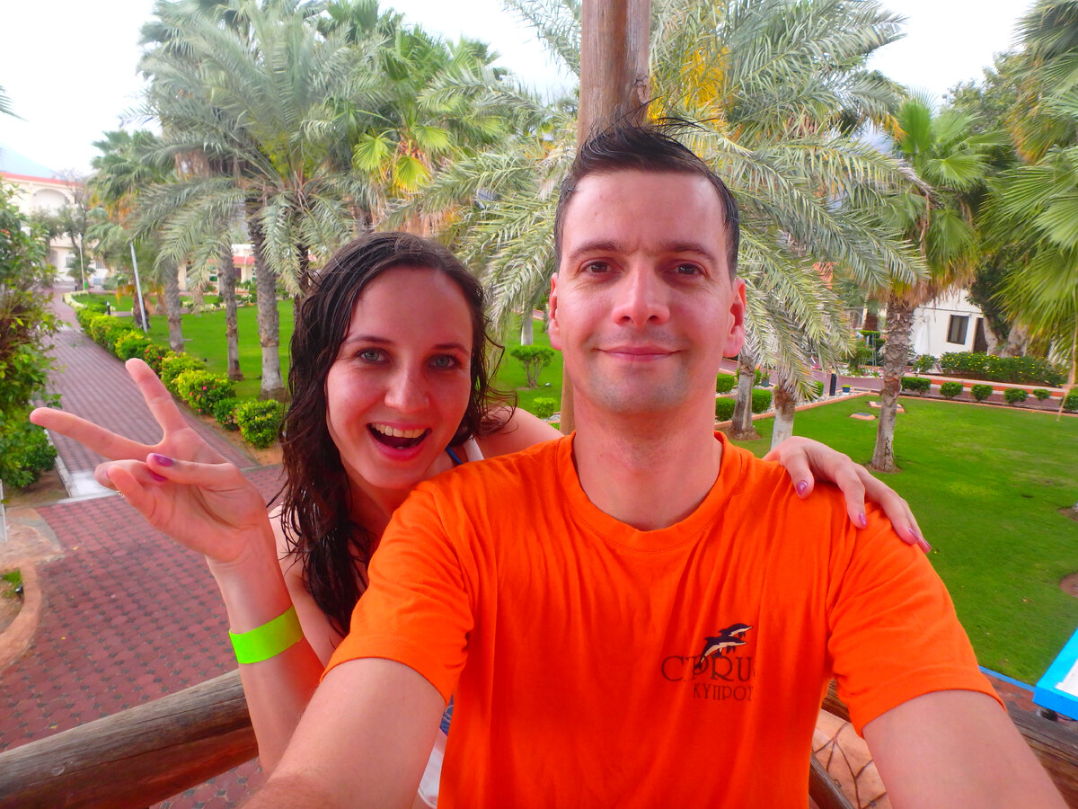 отель Sandy Beach Hotel