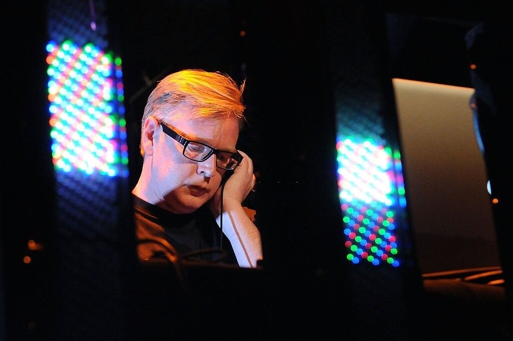 Энди Флетчер. Диджей, друг Мартин Гора и просто хороший человек. 