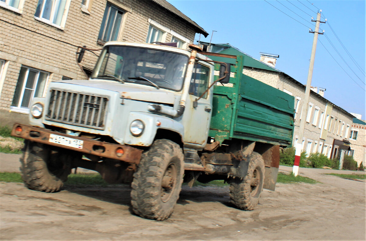 Автомобили ГАЗ-53 созданные в СССР, выпускали 60 лет, за это время изменили  не только кабину, рассказываю | Авторемонт и техника | Дзен