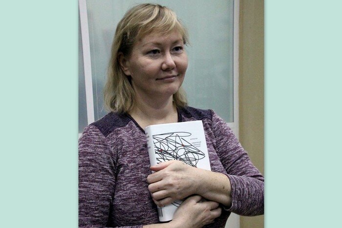 Фото с портала челябинского книгоиздателя, культуртрегера Марины Волковой из материала «Встреча с Верой Кузьминой»: https://mv74.ru/blog/archives/vstrecha-s-veroj-kuzminoj/