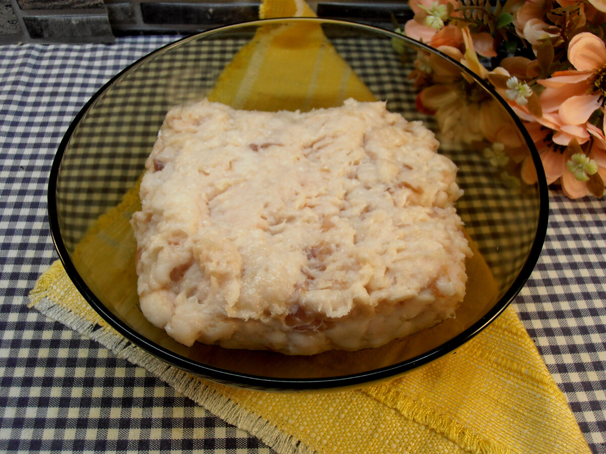 Закуска из свежего сала с чесноком, перцем и укропом | Готовим вкусно дома/  Кулинария/ Рецепты | Дзен