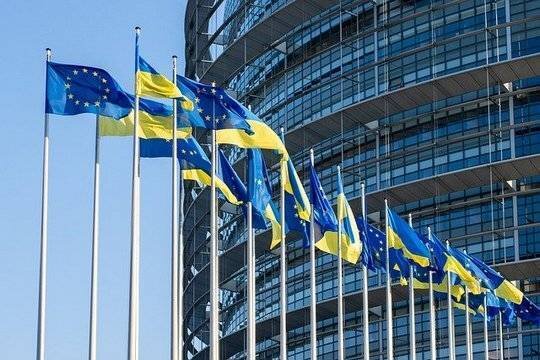    Глава МИД Германии Бербок поддержала вступление Украины в ЕС, но «без скидок»