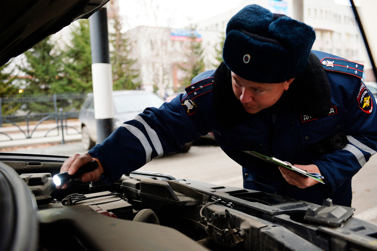  В  России еще с 1 марта 2022 года начали действовать изменения в КоАП РФ.  Они связаны с прохождением техосмотра, а также с ответственностью за  отсутствие диагностической карты.