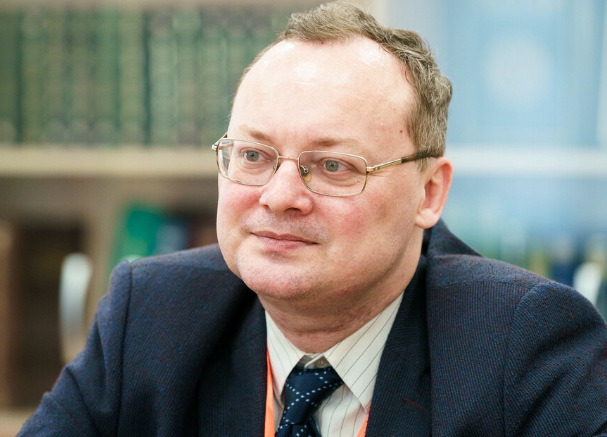 Р.Ю. Почекаев