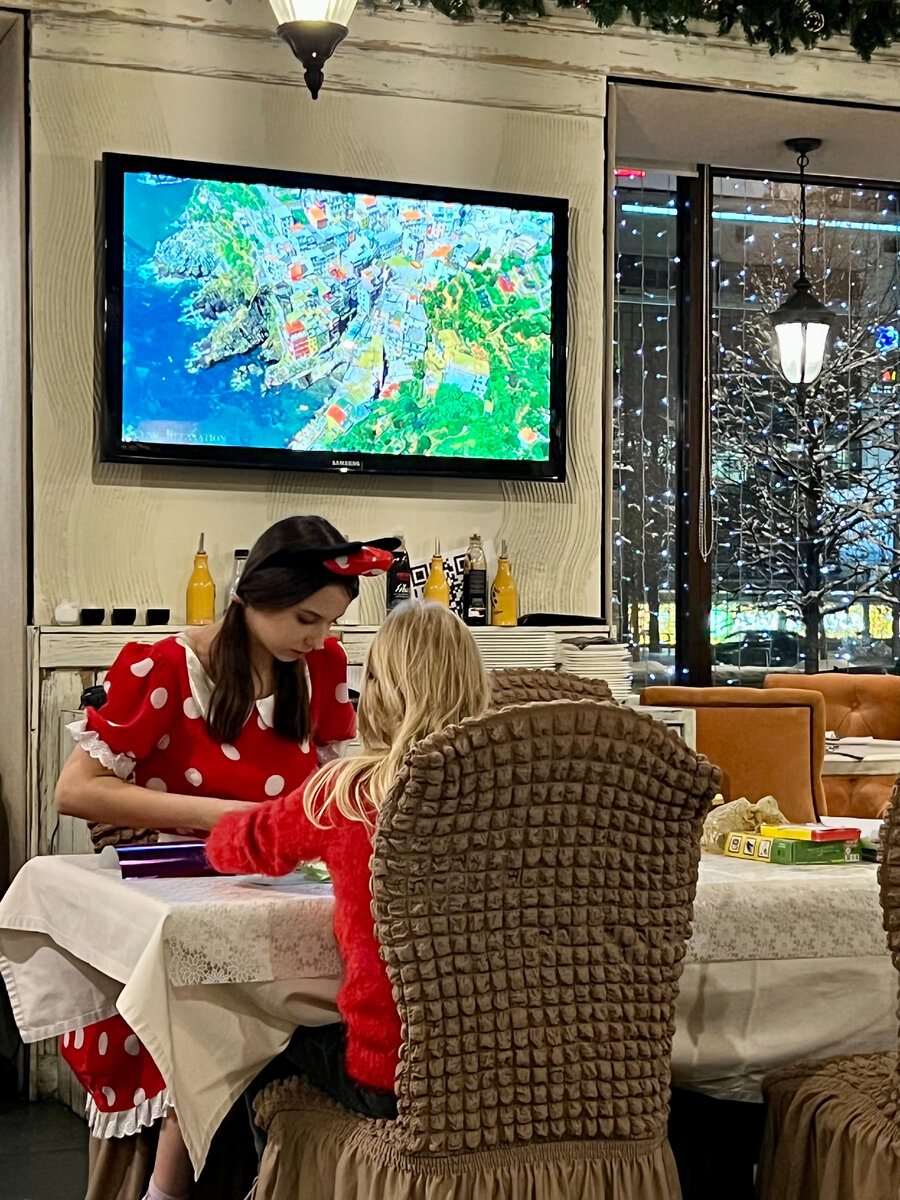 Аниматор в ресторане Florentini City Cafe на Ленинском проспекте