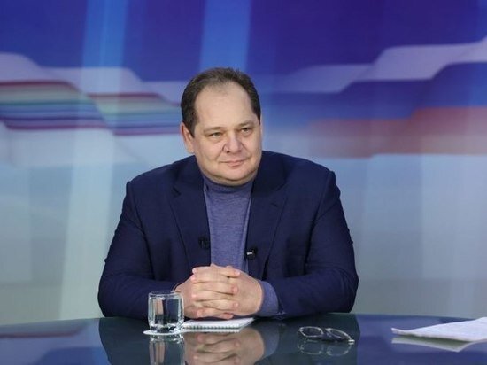     Губернатор Еврейской автономии провел прямую линию ФОТО: правительство ЕАО