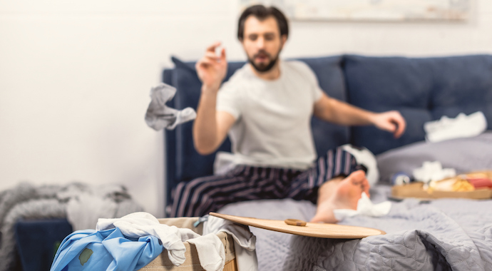 Чтобы ваш мужчина не вёл себя так после 23 февраля, нужно придумать что-то пооригинальнее!