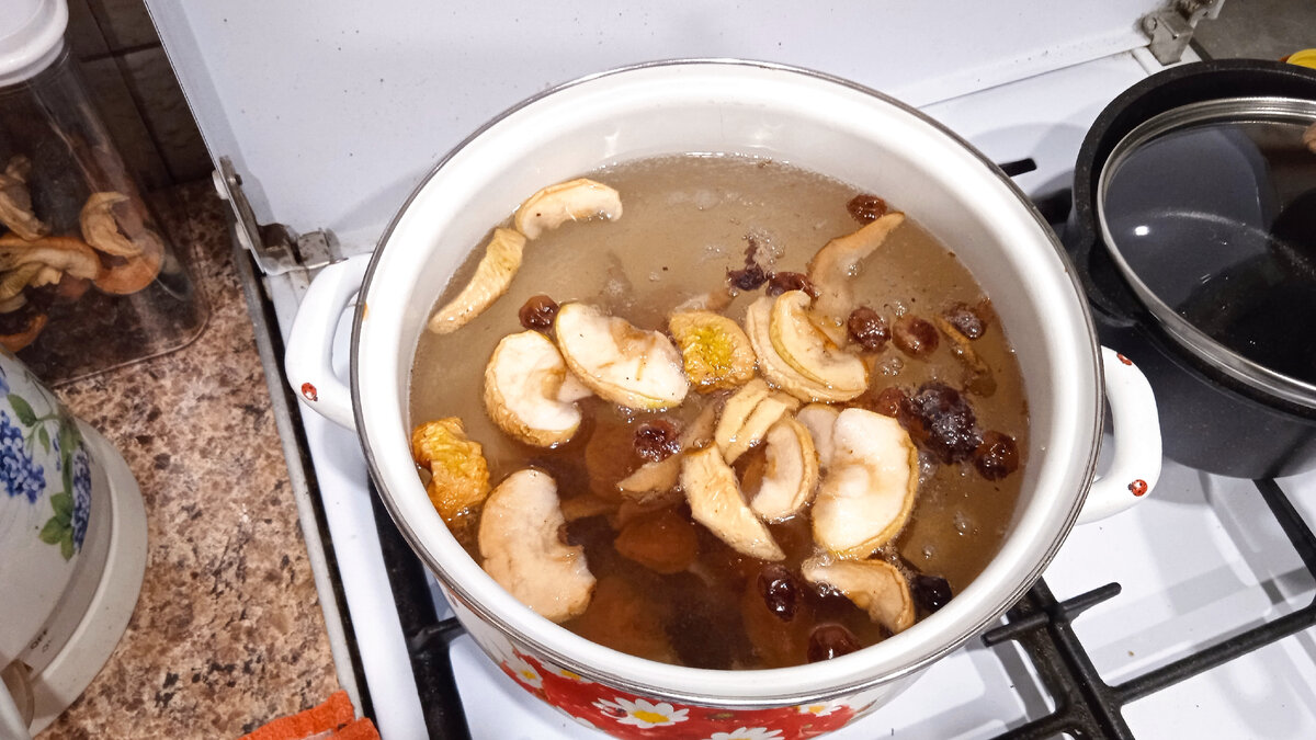 Получается, ужин я сегодня начала готовить еще утром😂