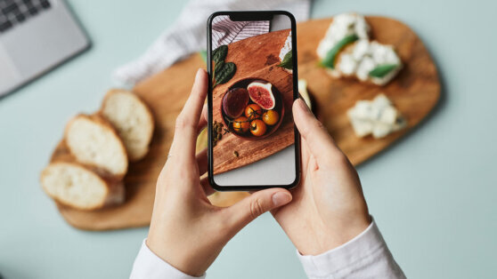   Как получить красивые фото и видео: эксперт поделилась секретами съемки на смартфон Андрей Соколов