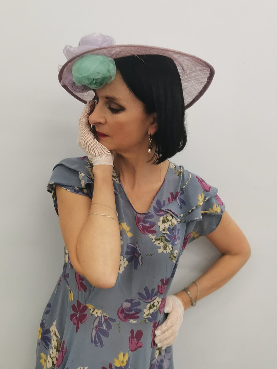 Иногда день с самого утра складывается так, что остается только хвататься за голову. Модель Ольга Овсянникова. Фото автора