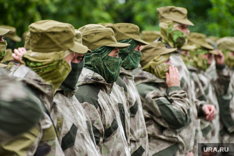    Контрактников обучают офицеры с опытом СВО, уточнили в Минобороны РФ